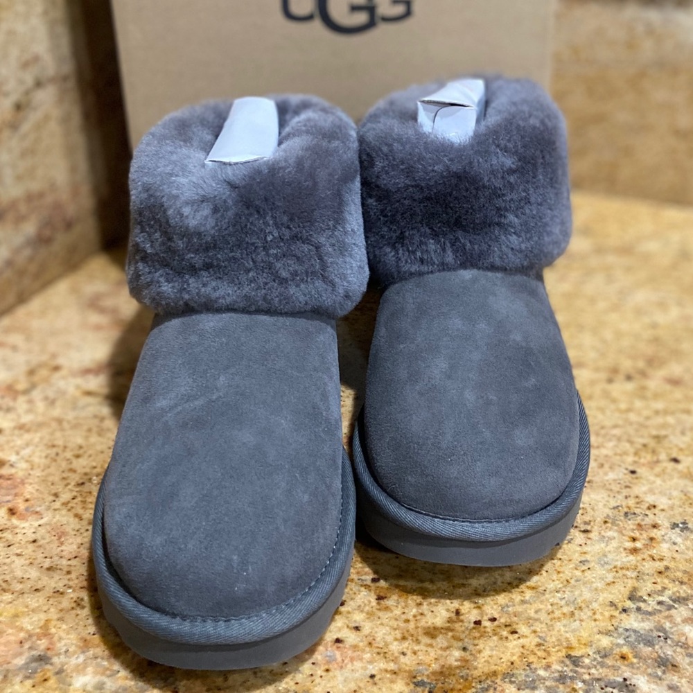 *SOLD*Uggs